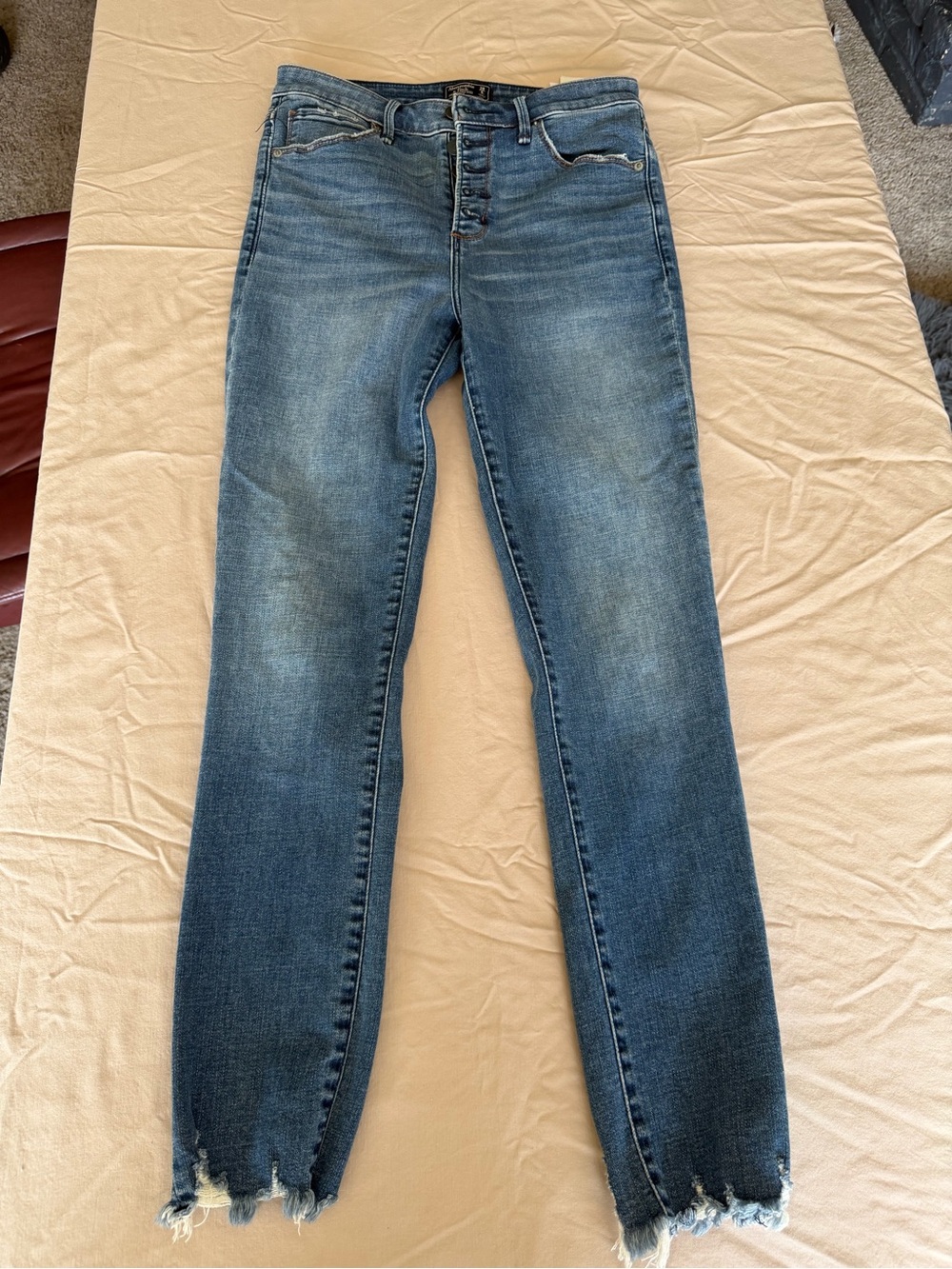 Abercrombie Simone High Rise Ankle Jeans 28/6L Button Fly Raw Hem